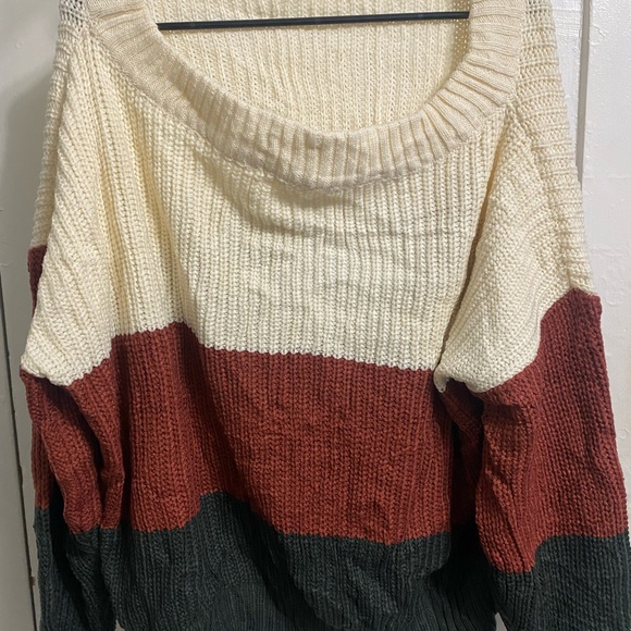 Sweater - Picture 3 of 7